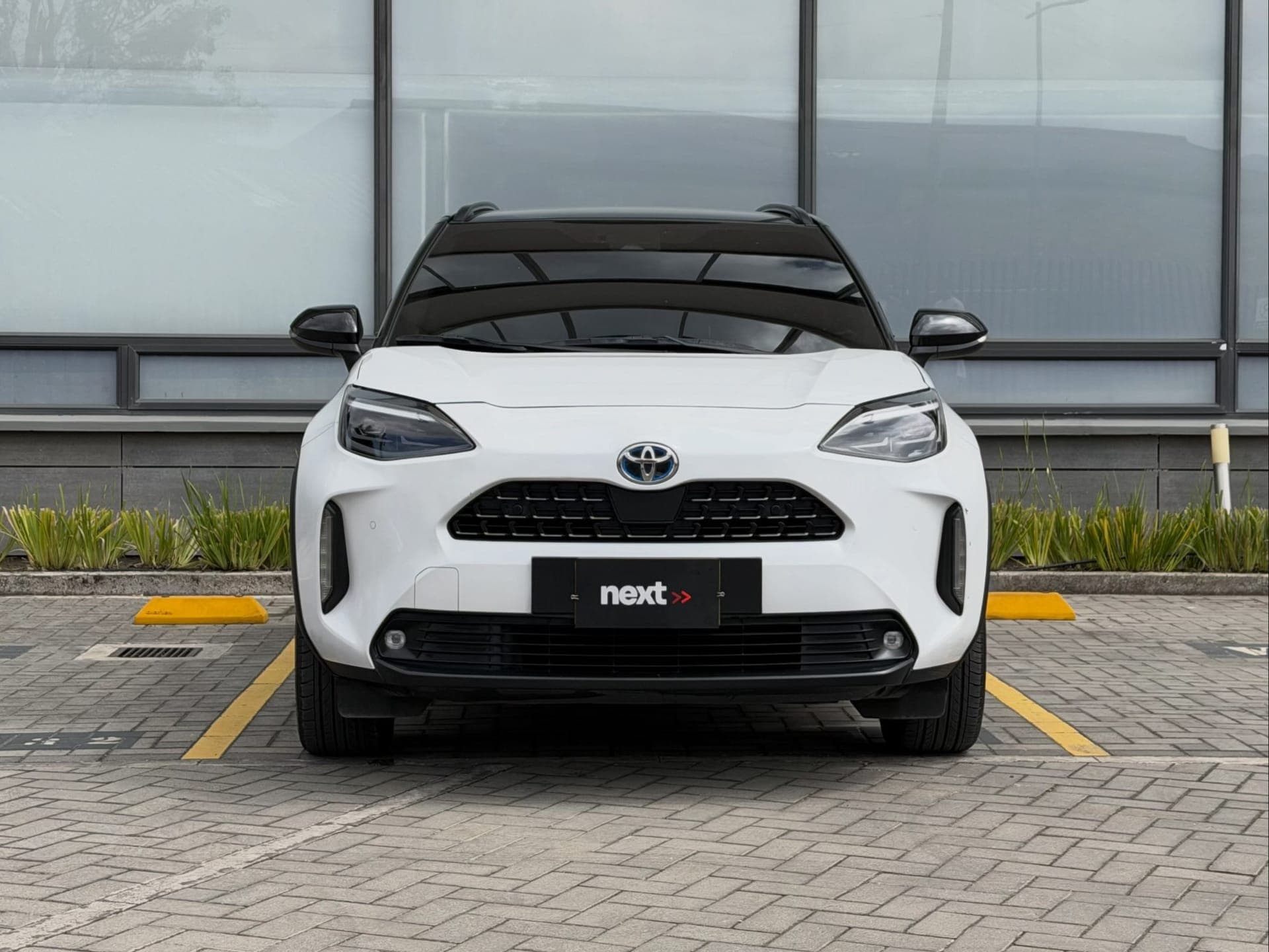 Toyota YARIS CROSS HÍBRIDA 2023